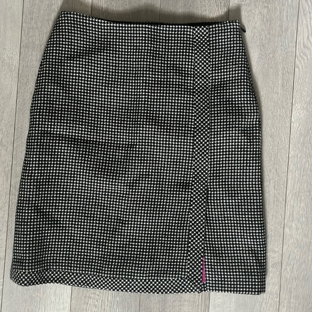 Check pattern skirt - Picture 1 of 4